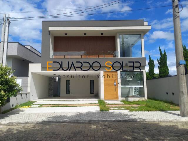 #676 - Casa para Venda em Taubaté - SP - 1
