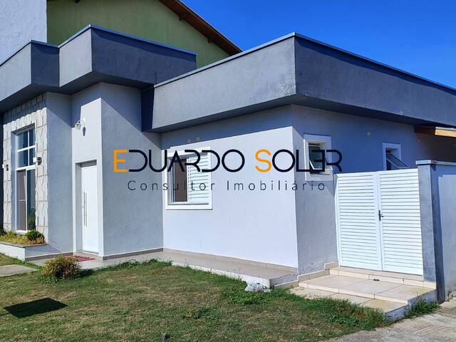 #678 - Casa para Venda em Taubaté - SP - 2