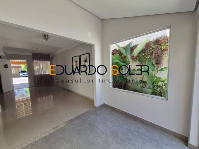Casa para Venda em Taubaté - 5