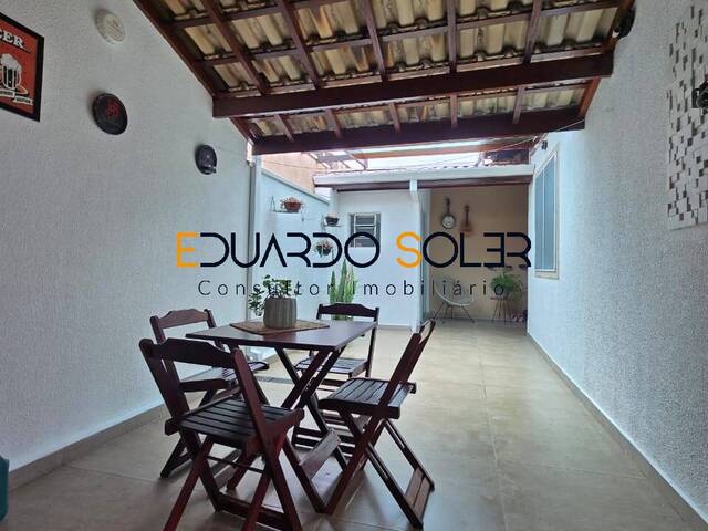 #699 - Casa para Venda em Taubaté - SP - 2