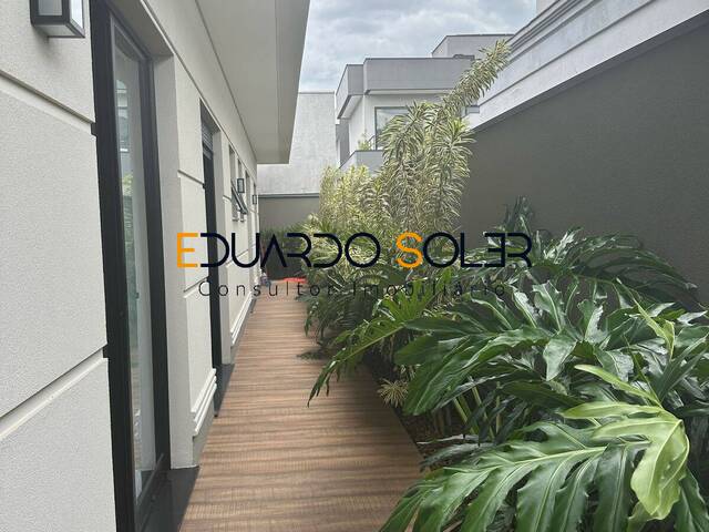 #709 - Casa para Venda em Taubaté - SP - 2