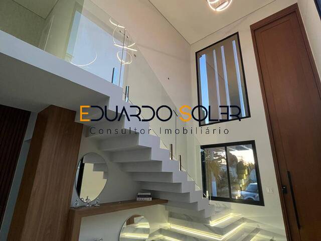 #712 - Casa para Venda em Taubaté - SP - 1
