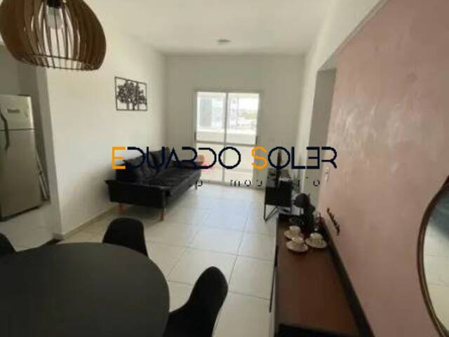 #724 - Apartamento para Venda em Taubaté - SP - 2