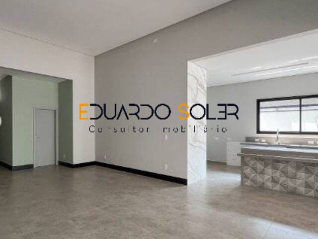 Casa para Venda em Taubaté - 5