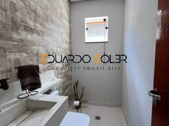 Casa para Venda em Taubaté - 5