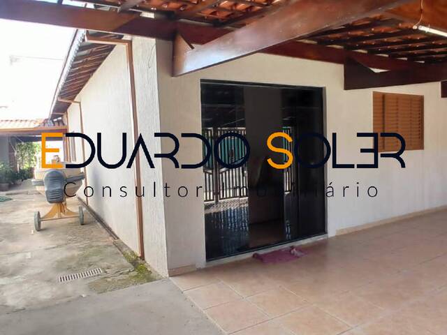 #794 - Casa para Venda em Taubaté - SP - 2