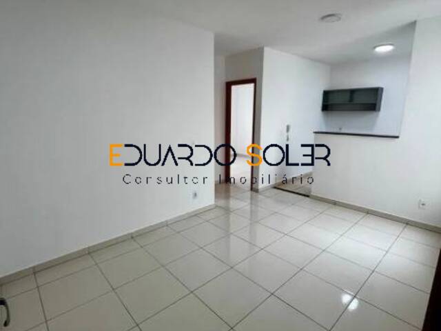 #811 - Apartamento para Venda em Taubaté - SP - 2
