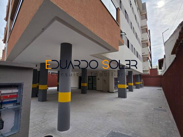 #812 - Apartamento para Venda em Ubatuba - SP - 2