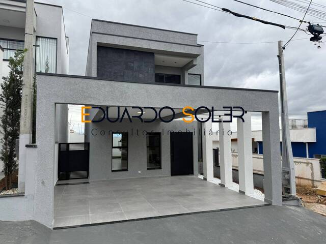 #832 - Casa para Venda em Taubaté - SP - 1