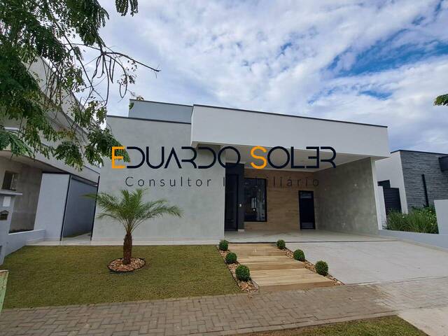 #847 - Casa para Venda em Taubaté - SP - 1