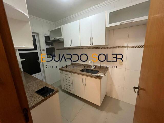 #851 - Casa para Venda em Taubaté - SP - 2