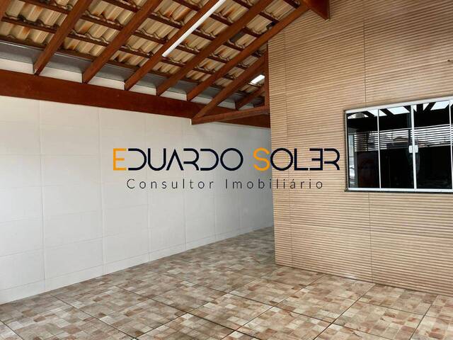 #852 - Casa para Venda em Taubaté - SP - 2