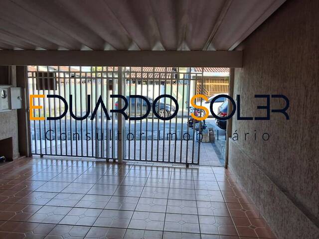 #861 - Casa para Venda em Taubaté - SP - 2