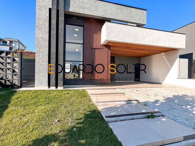 #871 - Casa para Venda em Taubaté - SP - 1