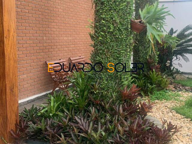 #876 - Casa para Venda em Taubaté - SP - 2
