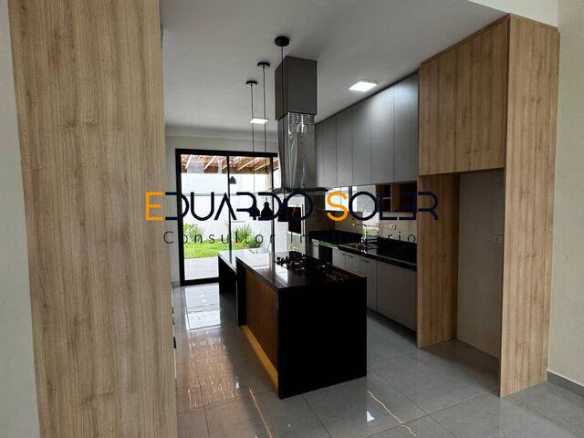 #883 - Casa para Venda em Tremembé - SP - 1