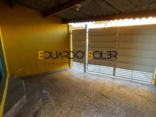 #894 - Casa para Venda em Pindamonhangaba - SP - 3