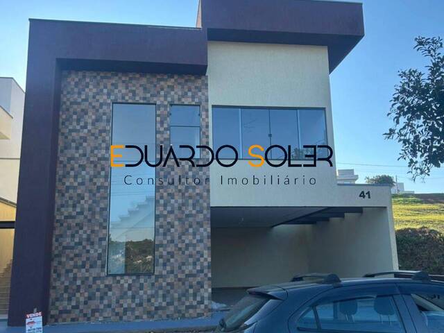 #898 - Casa para Venda em Taubaté - SP - 1