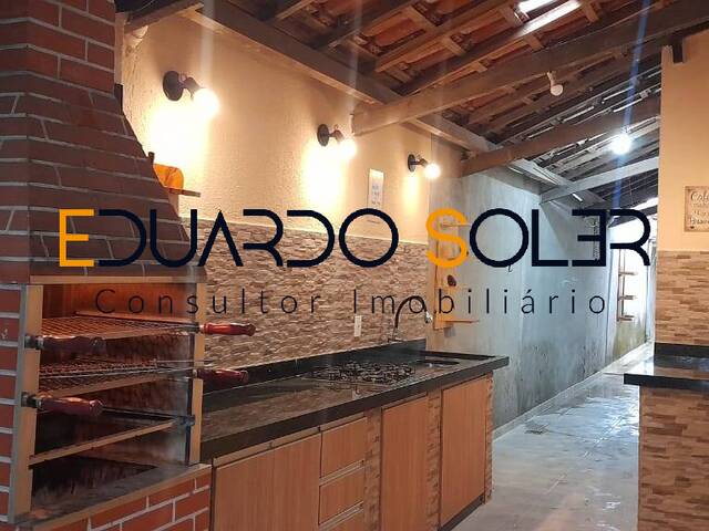 #903 - Casa para Venda em Taubaté - SP - 2