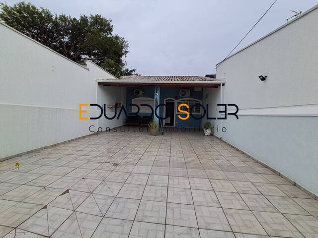 #911 - Casa para Venda em Taubaté - SP - 3
