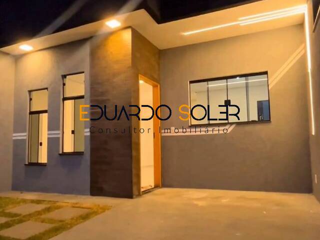 #943 - Casa para Venda em Taubaté - SP - 1