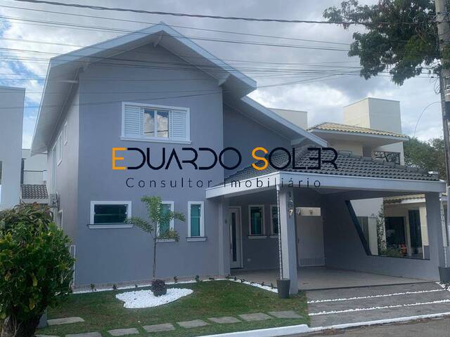 #946 - Casa para Venda em Tremembé - SP - 2