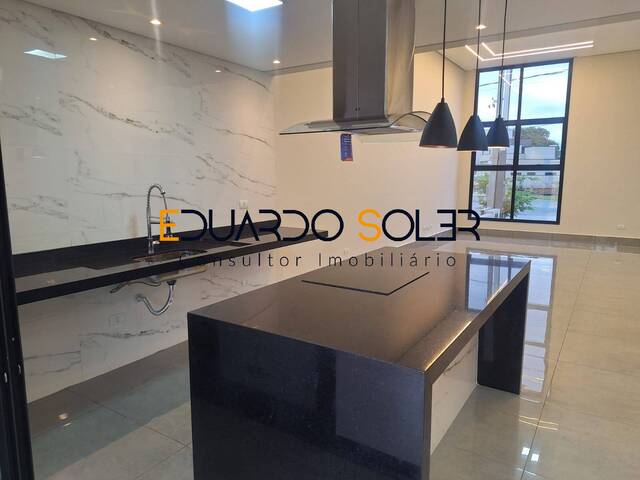 #952 - Casa para Venda em Tremembé - SP - 1
