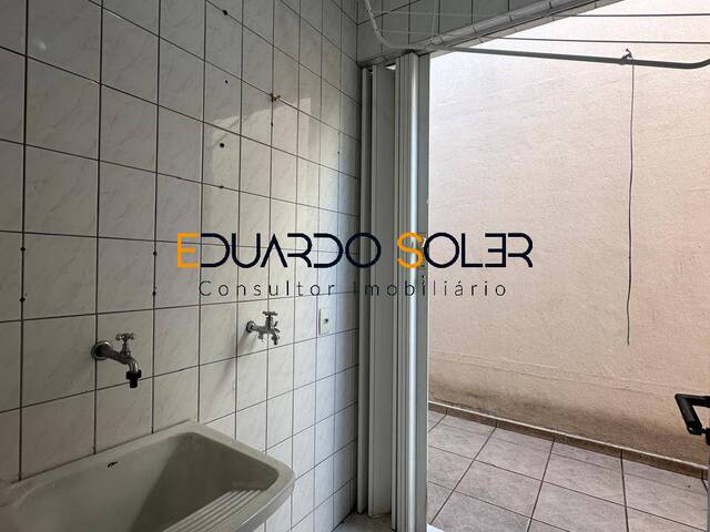 #958 - Casa para Venda em Taubaté - SP - 2