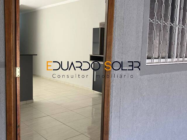 #964 - Casa para Venda em Taubaté - SP - 2