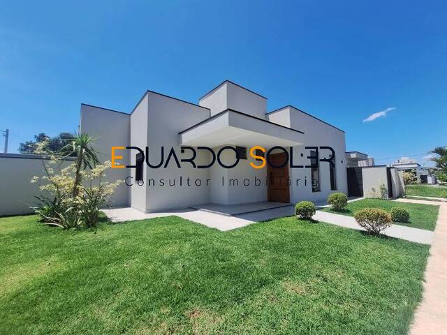 #976 - Casa para Venda em Taubaté - SP - 1