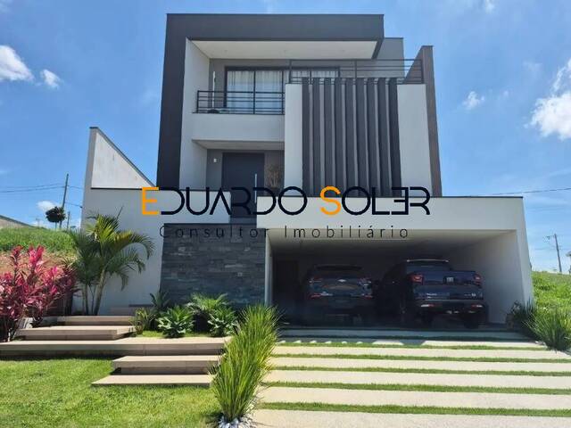 #979 - Casa para Venda em Taubaté - SP - 1