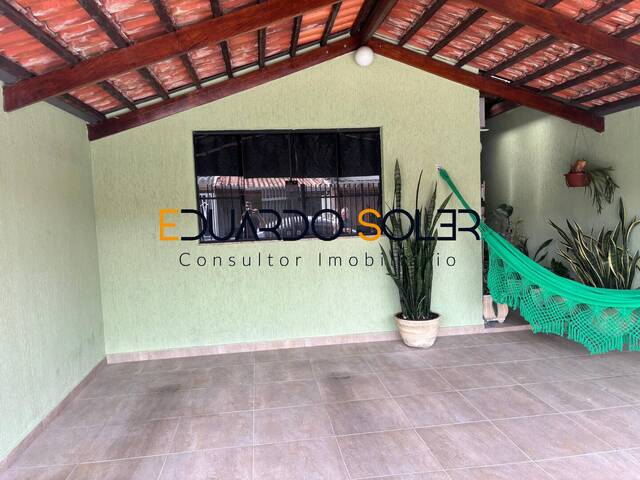 #981 - Casa para Venda em Taubaté - SP - 1