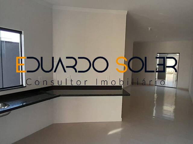 #985 - Casa para Venda em Taubaté - SP - 3